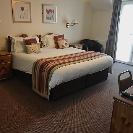 The Tally Ho Hotel - B&B Bicester Bagian luar foto